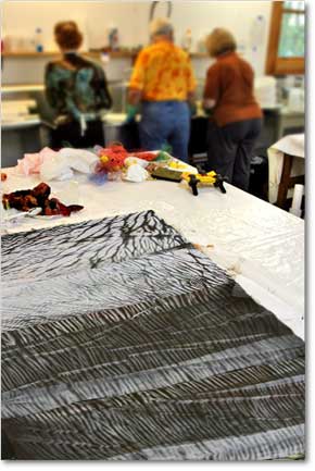 shibori fabric dyeing quilt class